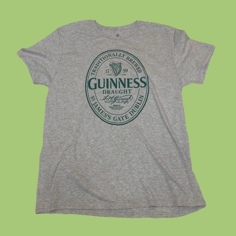 Modern Guinness Graphic T-shirt